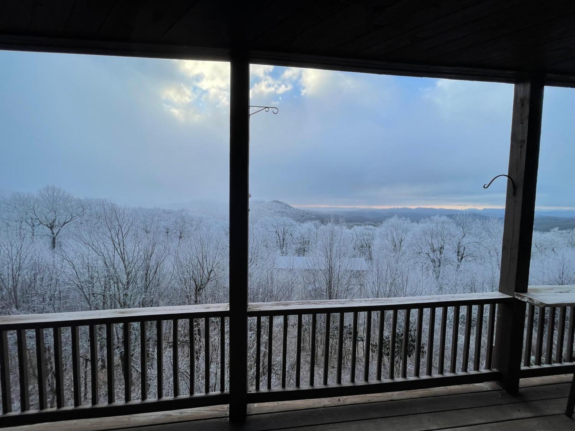 Bucket List Views Sugar Mountain Private Condo - 2Bed, 2Bath, Sleeps 6, Panoramic Views Of Mountains From Large Deck, Short Drive To Shopping, Restaurants, Cafes & Banner Elk Town Экстерьер фото